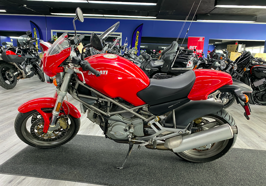 ladies all around saddle